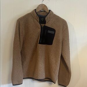 Vineyard Vines Tan and Black Sherpa Pullover
